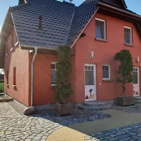 Segelboot Hirtenweg 3c