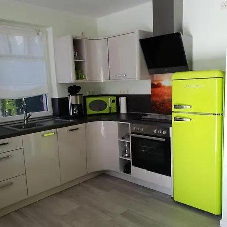 Segelboot Hirtenweg 3c