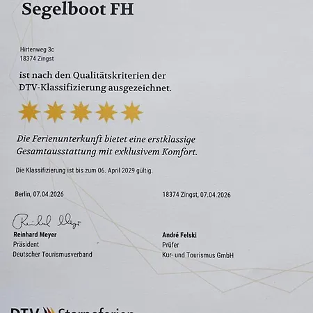 Segelboot Hirtenweg 3c בית נופש זינקסט